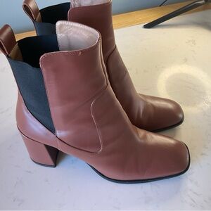 Via Spiga Brown and Black Ankle Boots